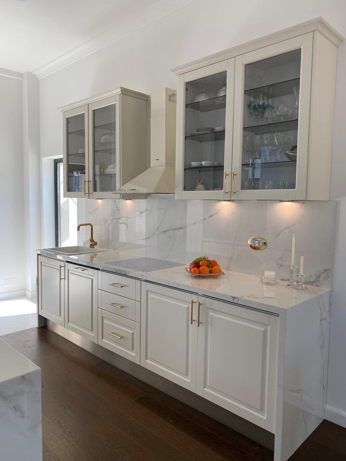 Blat Bucatarie Ceramica Calacatta Oro 01 – Tg. Jiu — imaginea 2