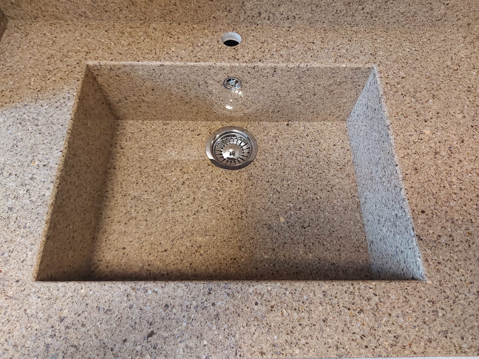 Blat Bucatarie quartz Lapaz 03 – Bucuresti — imaginea 9