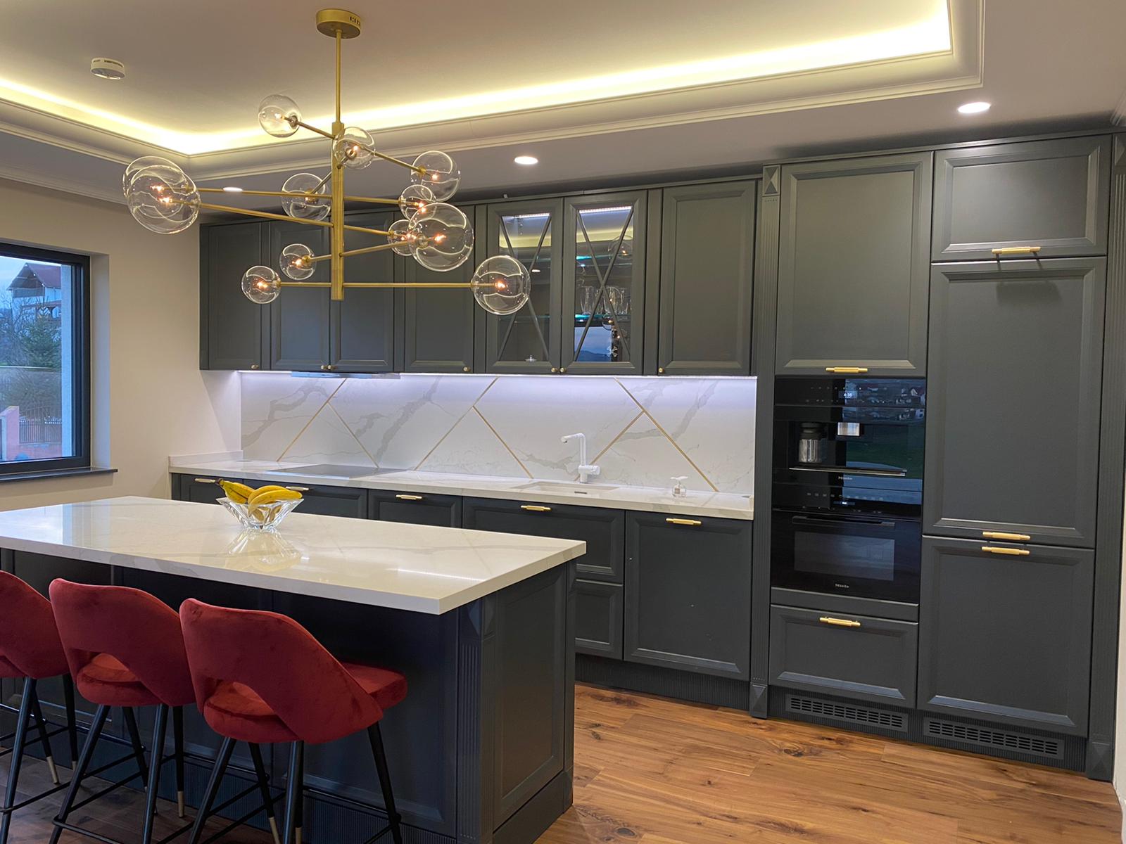 Blat Bucatarie Quartz Marmorea Golden 01 – Bistrita — imaginea 2