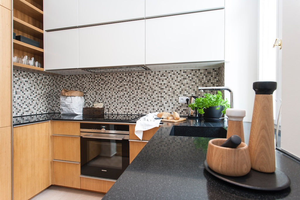 Blat de baie QUARTZ TAURUS BLACK