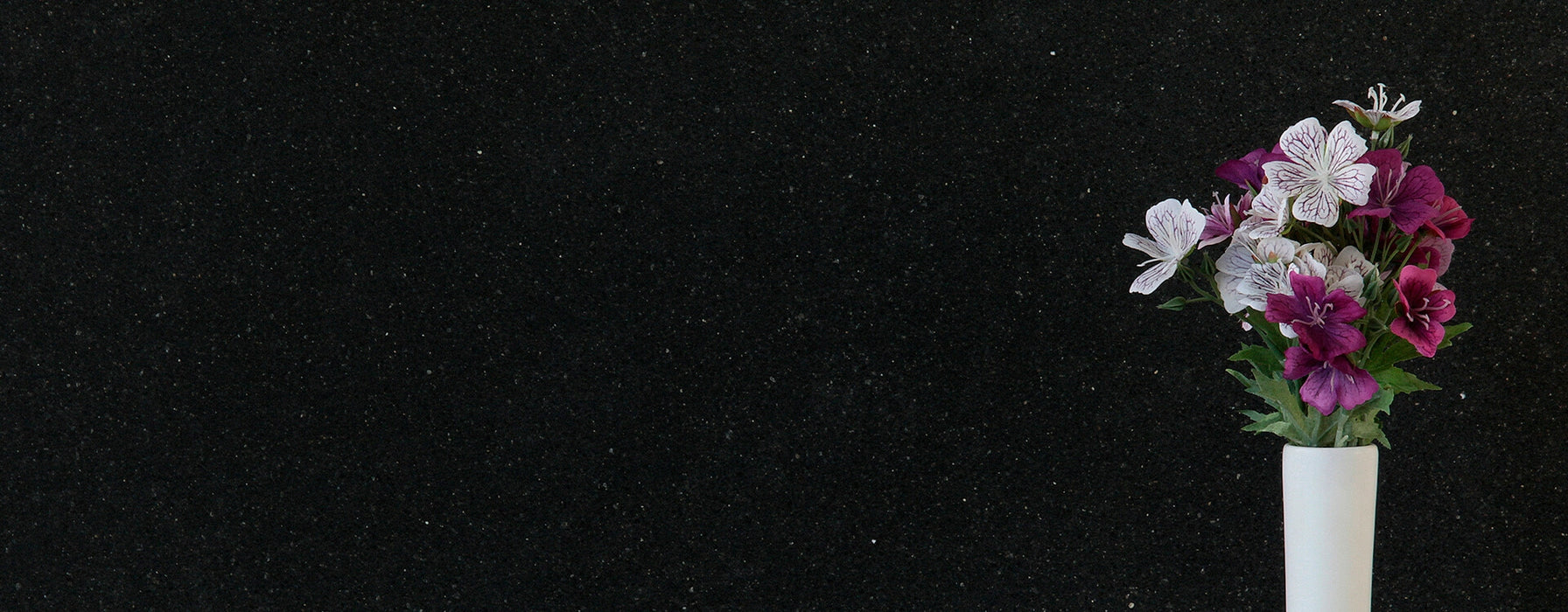 Blat de baie QUARTZ VOLCANO BLACK