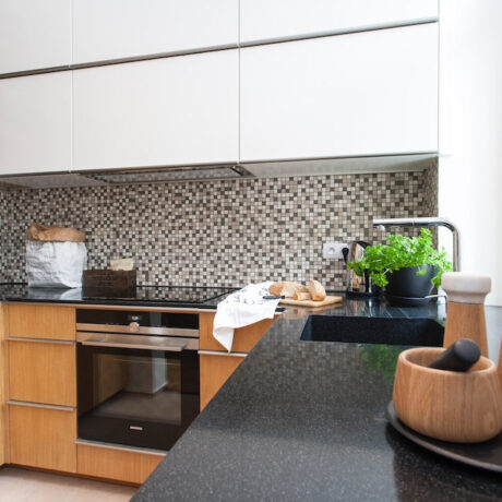 Blat de bucatarie QUARTZ TAURUS BLACK